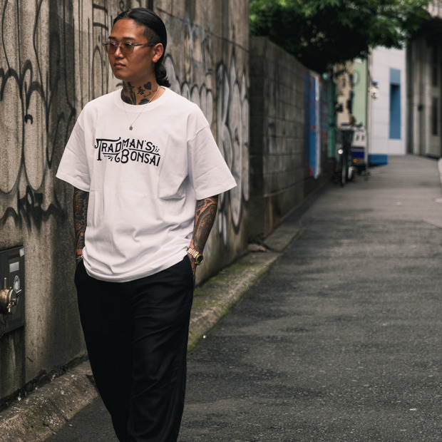 CLASSIC LOGO T-SHIRT 詳細画像